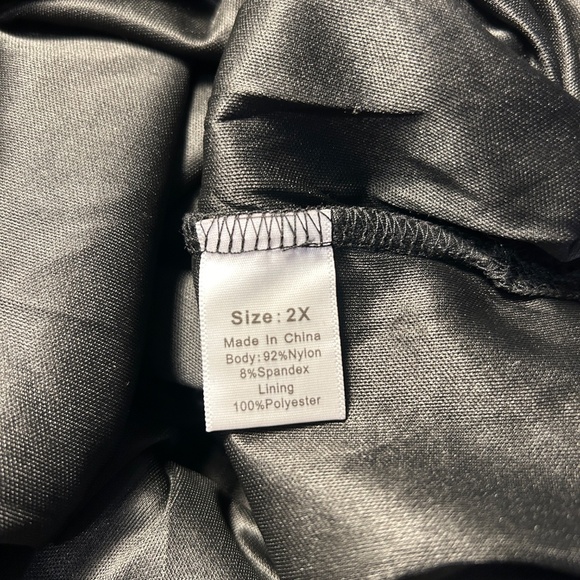 NWT Daisy Fuentes Size 2X Black Lace Long-sleeve Blouse - Picture 9 of 9